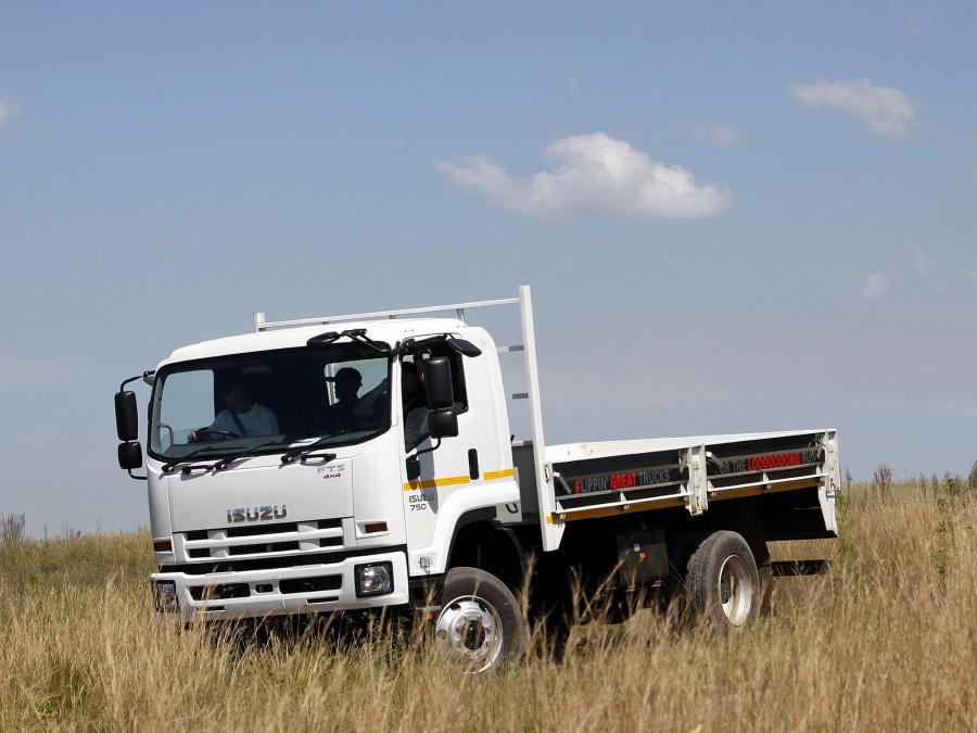  Isuzu FTS750 4x4 2008 года  (фото 7 из 13)